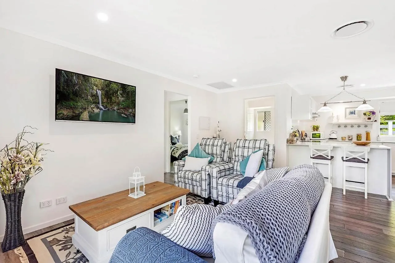 Red Gum Cottage Eagle Heights Australia